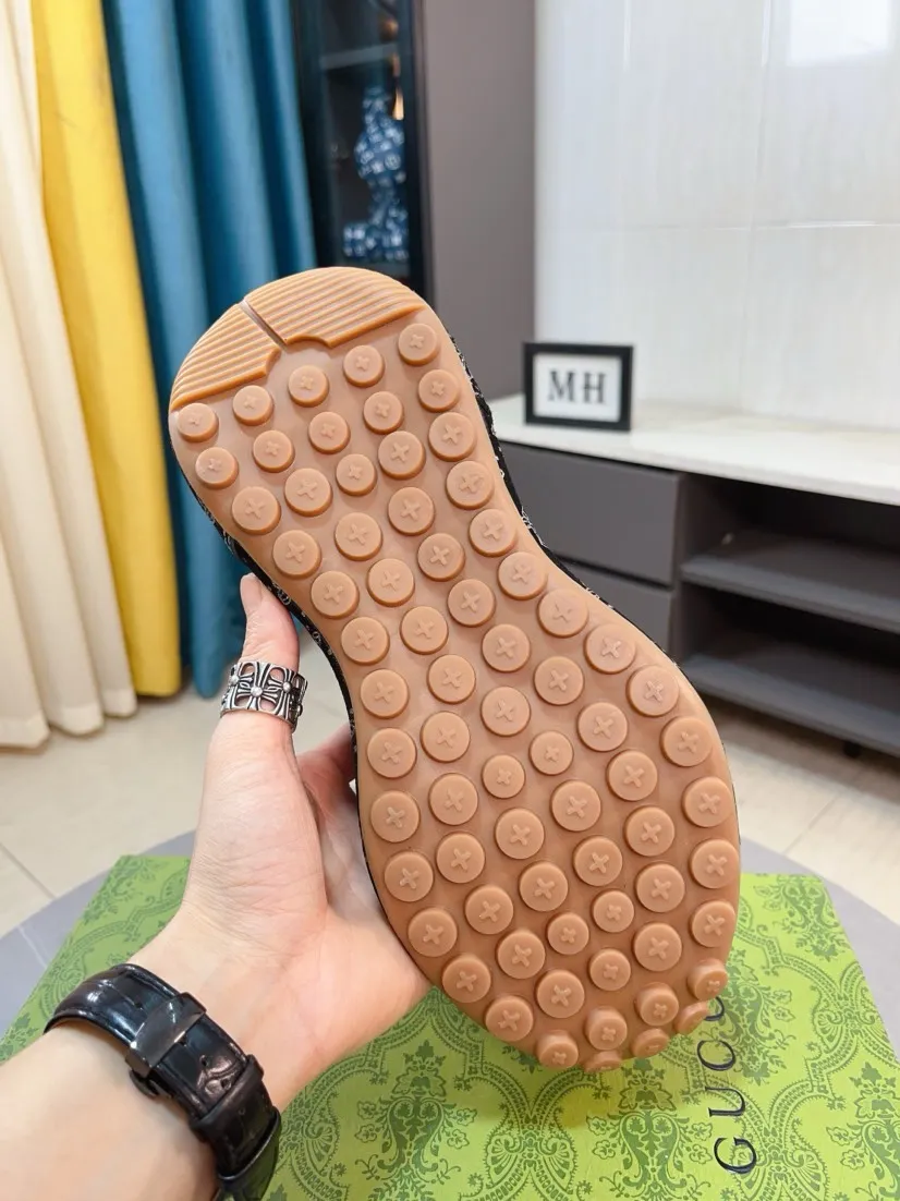 Men's shoes 💰560🌹🌹【GUCCI】pop-top casual sneakers with daddy outsole, breathable and comfortable, easy to walk, a versatile style for trendy men, upper with cowhide edged outsole design➕genuine leather lining➕Gucci's popular original outsole, sports and running style, super comfortable. Code number 38-44
